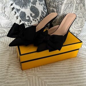 SHEIN Black Bow Heels
